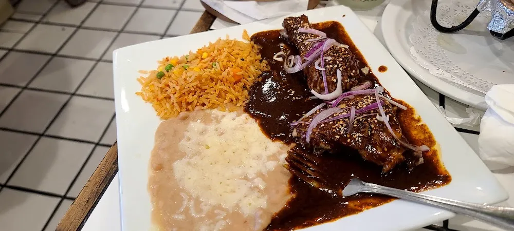 Mole Chicken 1 2 Tray